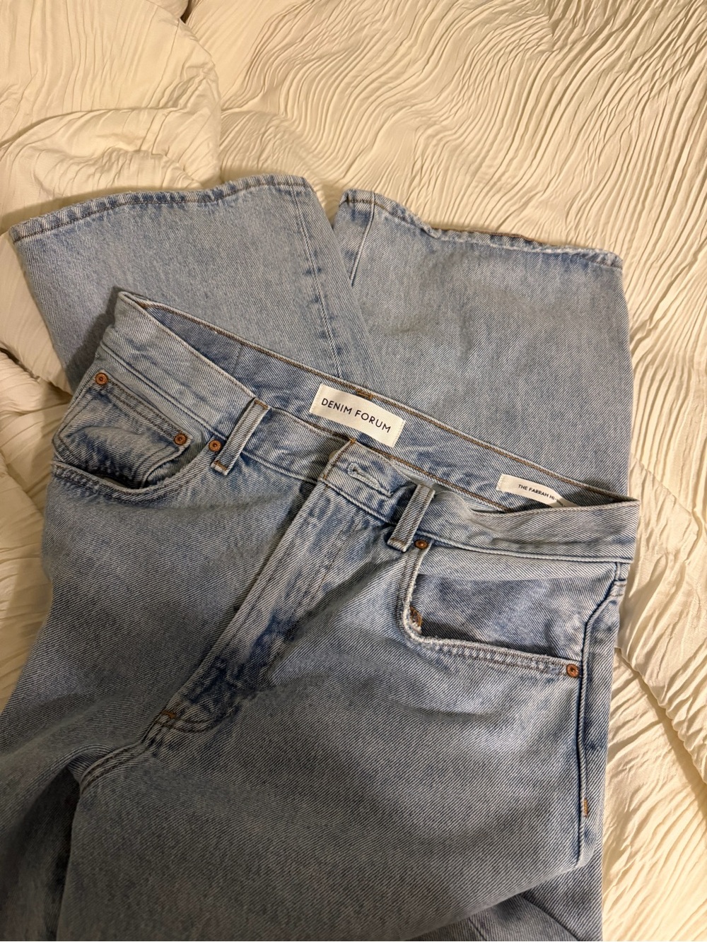 Aritzia Denim forum Light Blue Straight-Leg Jeans